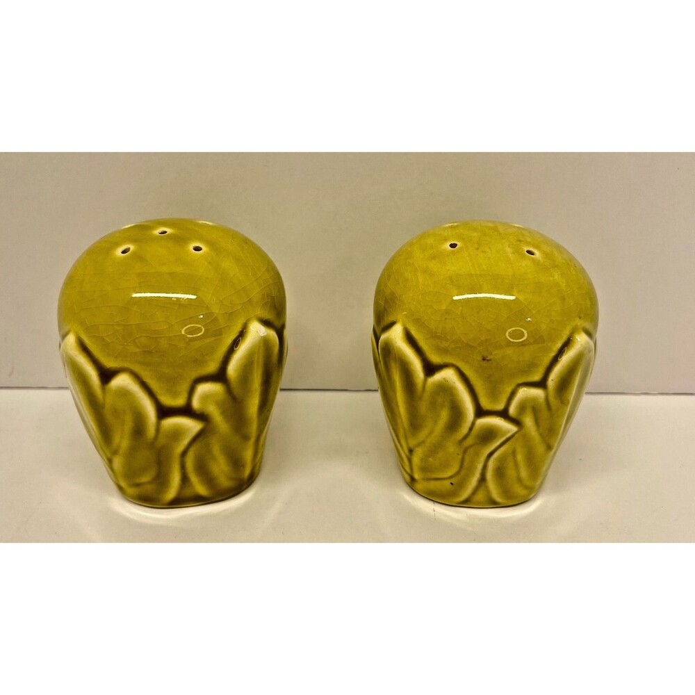 Vintage Woodfield by Steubenville Salt & Pepper Shakers-Chartreuse/Golden Fawn